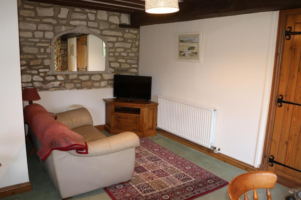 Flat 1 - The Old Mill - Bowbridge Lock - Stroud Apartment Страуд Екстериор снимка